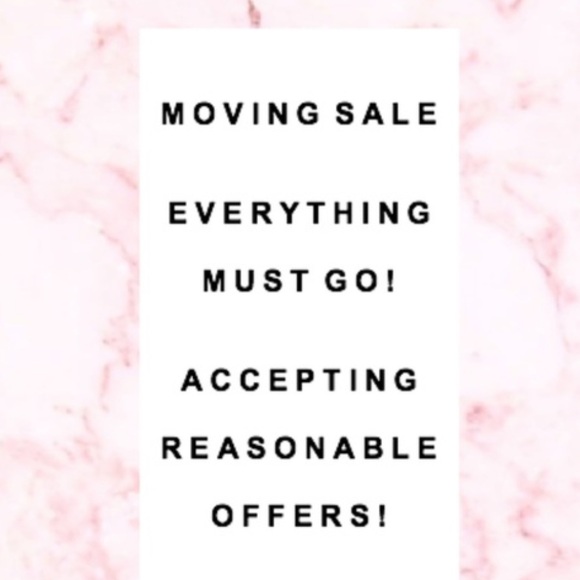 MOVING IN NOVEMBER!!!! EVERYTHING MUST GO - Picture 1 of 1